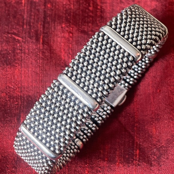 š¤RAREš¤LAGOS WIDE SIGNATURE CAVIAR BEADED BRACELET w/ Lagos Pouch - Picture 5 of 11